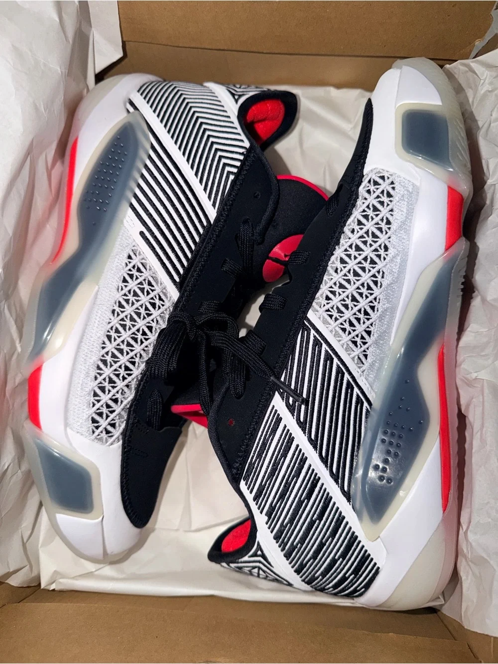AIR JORDAN XXXVIII LOW